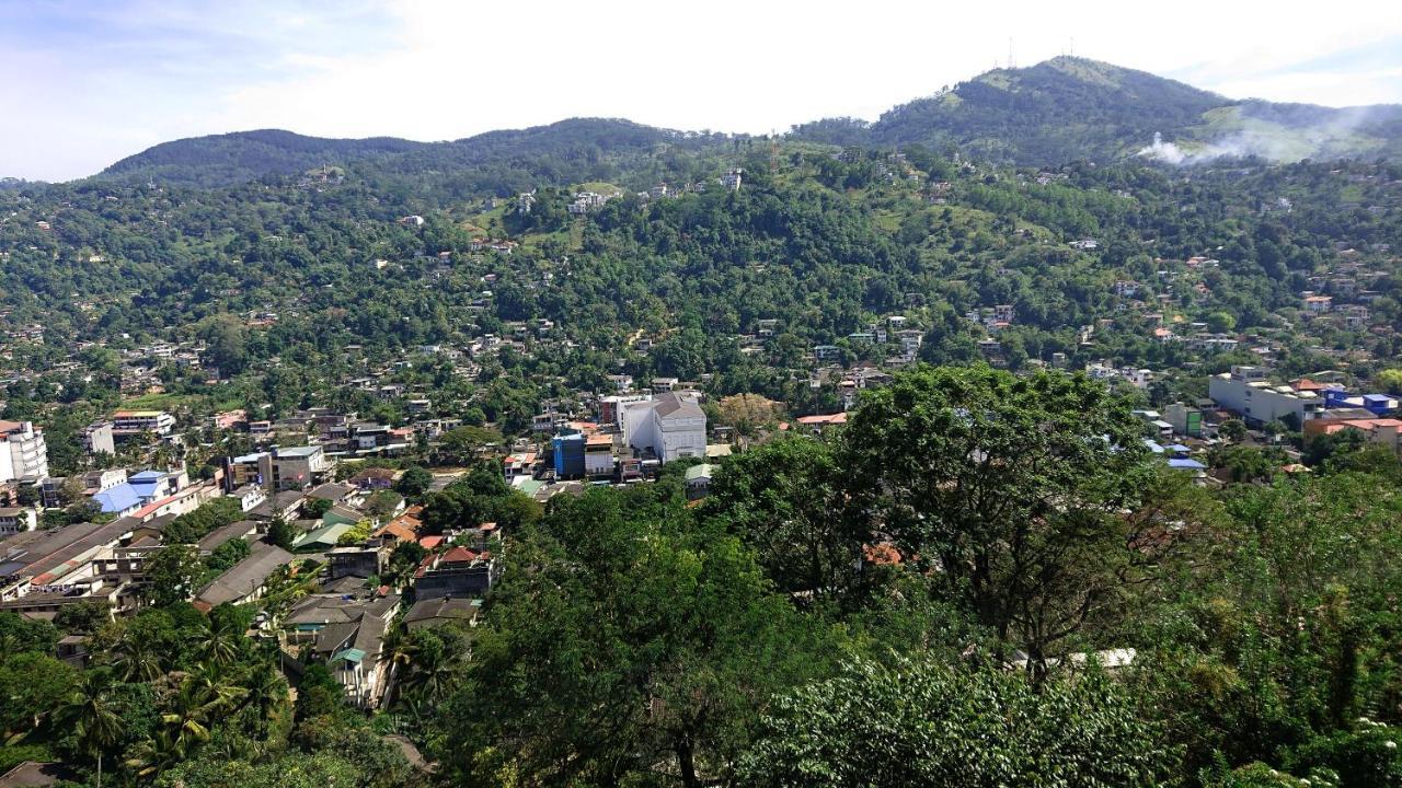 Hotel Sky Valley Kandy Exterior foto